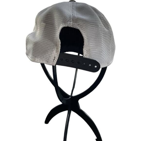 Under Armour Trucker Hat Black & Beige Mesh Snapback OSFA - Picture 4 of 7